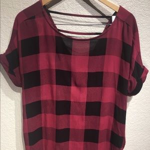 Rock & Republic. Plaid Top Lg Red and Black
